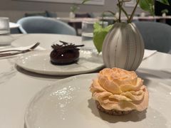 -潮一不贰·法式甜品·生日蛋糕·西式简餐(外滩店)