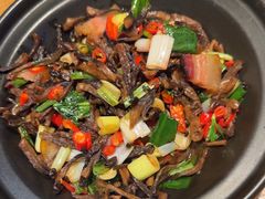 -云海肴·汽锅鸡·云南菜(天山百盛优客店)