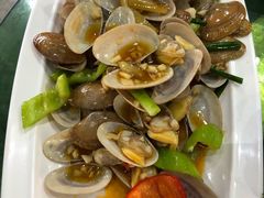 -四川小胡子海鲜(丁村万人海鲜广场店)