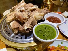 手扒肉-蒙亨·手把肉·蒙古包文化主题餐厅(天恒广场店)