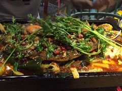 -伴鱼烤货东北菜(雅仕铭苑店)