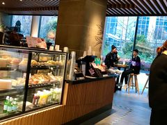 面包甜点陈列柜-星巴克(1788广场店)