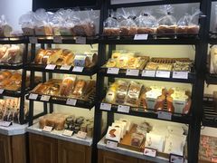 -皇冠幸福里动物奶油生日蛋糕(工业三路店)