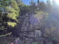 -梭布垭石林景区