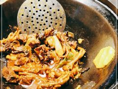 -缘福乡村铁锅炖民宿(八达岭店)