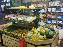 零售区-鲜果屋(海口美兰机场店)