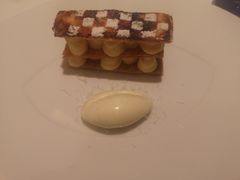 -AZUR聚(香格里拉饭店)