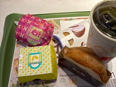-必胜客(大宁路店)