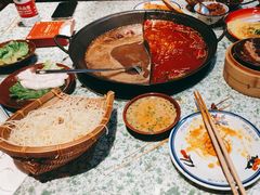 -鸿姐老火锅(花园路店)