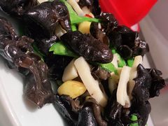 -湘渝人家·川湘菜(十里河店)