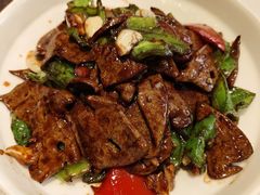 洋葱爆猪肝-聚鑫阁江浙菜·非遗传承技艺(闵行交大店)