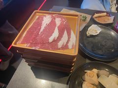 -牛武士寿喜烧·和牛火锅自助(全球首店)