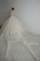 -Lady  Jane高端婚纱礼服馆