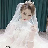 婚纱一共试了三套，每一套感觉都是不同风格的
