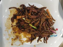 茶树菇牛柳-老客站酒楼(金花南路店)