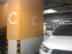 场地-我格广场-停车场
