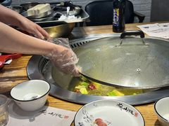 -山河屯铁锅炖(哈西站店)