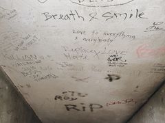 -吐斯廉屠杀博物馆