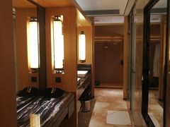 -中山利和希尔顿酒店