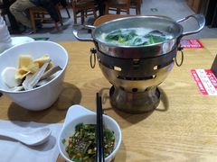 -南城香·饭香串香馄饨香(青年路店)