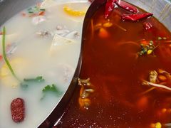 -麻田会 ·鲜活现烹·牛蛙火锅(珠江新城维家思广场店)