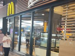 门面-麦当劳(海岸城店)