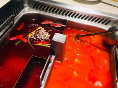 -海底捞火锅鲜切牛肉主题店(长寿路店)