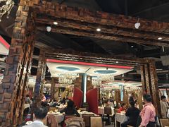 -四海一家自助餐(益田假日广场店)