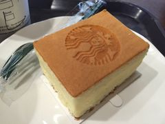 -星巴克(上海虹桥新天地二店)