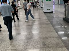 -白石桥南(地铁站)
