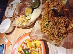 -小小集渔·泰式大排档(南京江宁万达店)