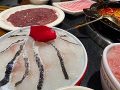 秘制黑鱼片-锅首鲜品火锅(鸳鸯店)
