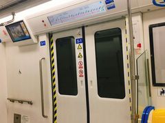 -铁西广场(地铁站)