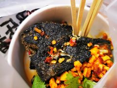 黑色经典臭豆腐-黑色经典臭豆腐·湖南特产(坡子街店)