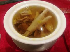 时令老火炖汤-稻香酒家·33年老字号·港式粤菜(富邦中心店)