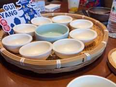 -包整·丝娃娃(甲秀楼景观店)
