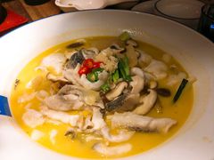 QQ酸汤鱼-蜜桃餐厅·江浙融合菜(荟聚购物中心店)