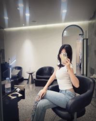 -SWANK SALON