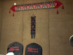 -昆虫窝子·特色云南菜(拓东路总店)