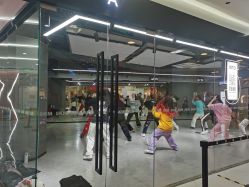 -5KM舞蹈街舞工作室