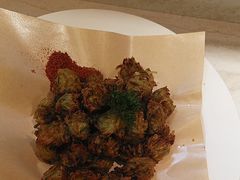 -阿瓦山寨·湘菜现炒·剁椒鱼头王(咸阳总店)