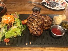 -I HOLIC艾豪丽披萨(KKone店)