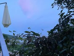 -亮河湾山庄