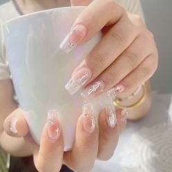 -尤米一站式美甲美睫