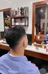 -MARTIN'S BARBER SHOP男士理发馆