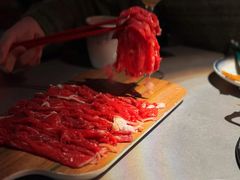-伴山牛贵州黄牛肉火锅·苗疆非遗艺术餐厅(上海首店)