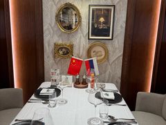 -马克西姆俄罗斯餐厅(通亚街店)