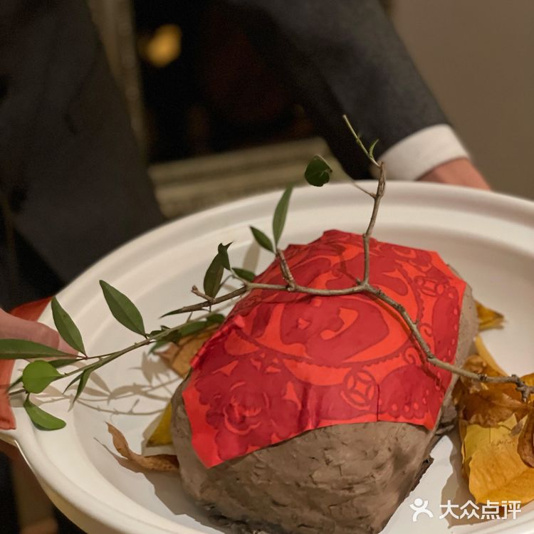 新开业的浦江名荟和浦江荟一样,一如既往的有着排场和体面