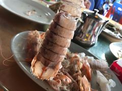 -霞涌市场海鲜摆卖区