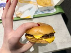 -麦当劳(四平路店)